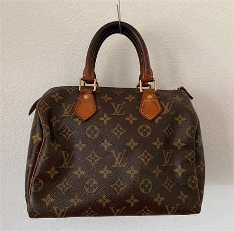 borsa louis vuitton classic china|louis vuitton designer purses.